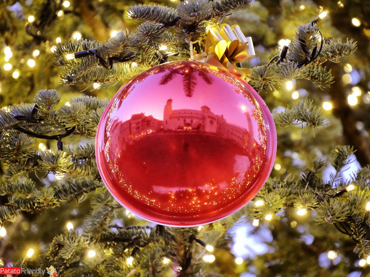 Mercatini Di Natale Montecatini Terme.Dove Portare I Bambini A Natale In Italia Case Di Babbo Natale E Mercatini Patatofriendly